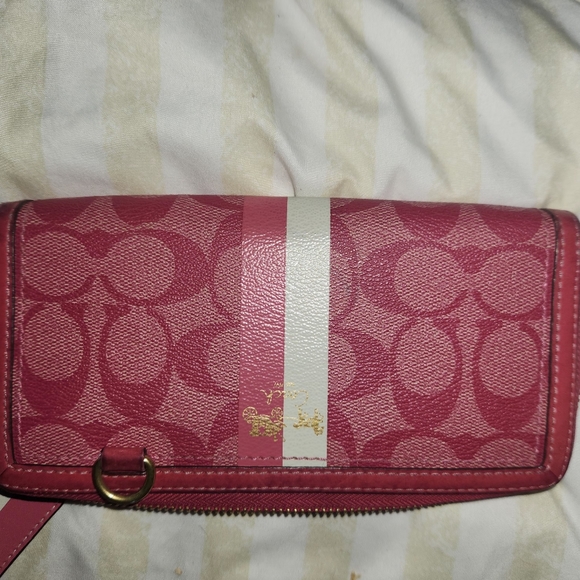 Vintage Coach purse - Picture 5 of 9